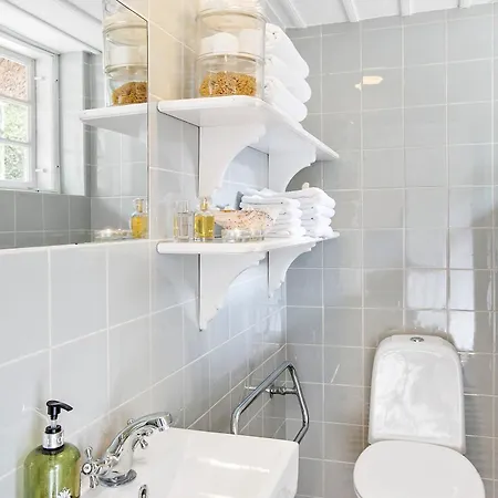 Lillemollens Bed & Breakfast *